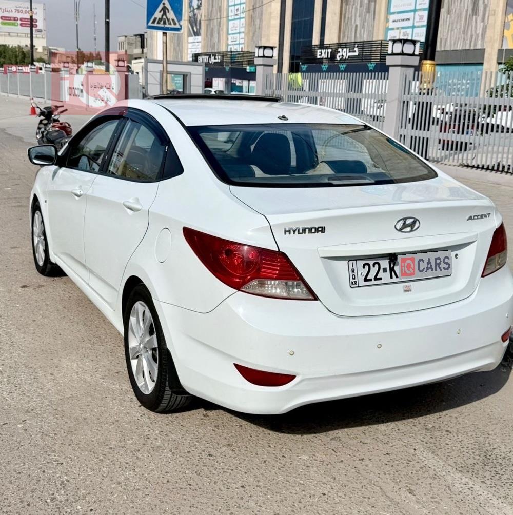 هیوندای ئەکسنت